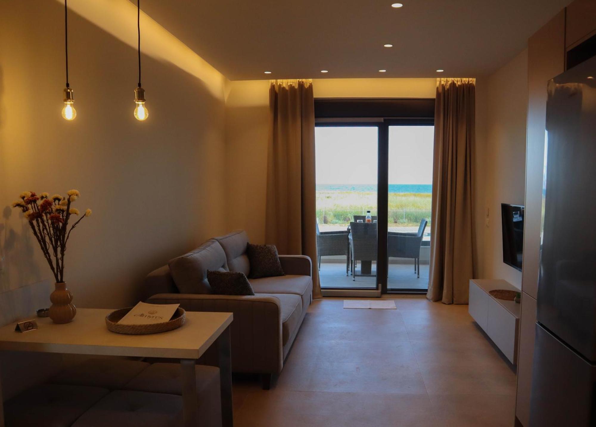 Almyres Luxurious Residences Míloi 외부 사진