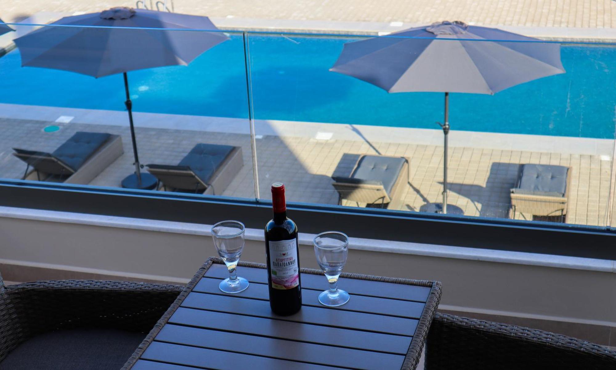 Almyres Luxurious Residences Míloi 외부 사진